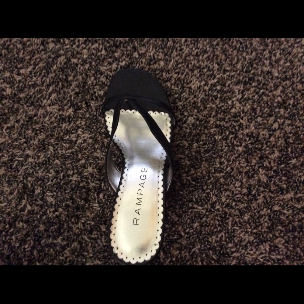 Black low heeled sandals
